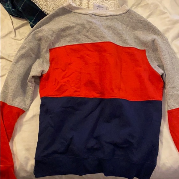 Champion Colourblock Sweater - Picture 3 of 3
